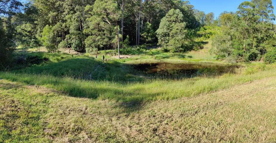 Big Ditch Dam Builders Bangalow Dam before 1000px