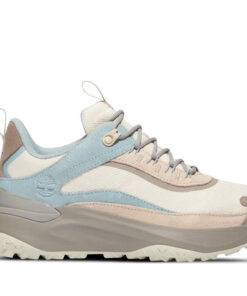 Women's Motion Access Low Lace-Up Waterproof Sneaker 6 US Womens